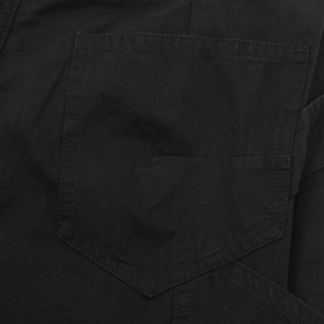 🅿️390 Louis Vuitton/Louis Vuitton workwear presbyopic letter trousers The fabric is made of custom-made canvas fabric, which is silky and super soft compared to the original. The texture and strands of the fabric are clear and obvious, and the drape is first-class. The workmanship is exquisite and meets the foreign trade export standards. There are 4.5 stitches per centimeter. Every seam is pressed with open thread, and the wiring is as neat as a ruler. , Made of woven floral cotton ribbon, the weaving is tight and soft to the touch. The embroidery process uses Behringer embroidery machine, which makes the embroidery color more full and the embroidery more three-dimensional. The pattern has good upper body effect. It is the same style for men and women. It is simple and versatile. When purchasing important items, feel free to compare the quality of any on the market! Size：XS-L